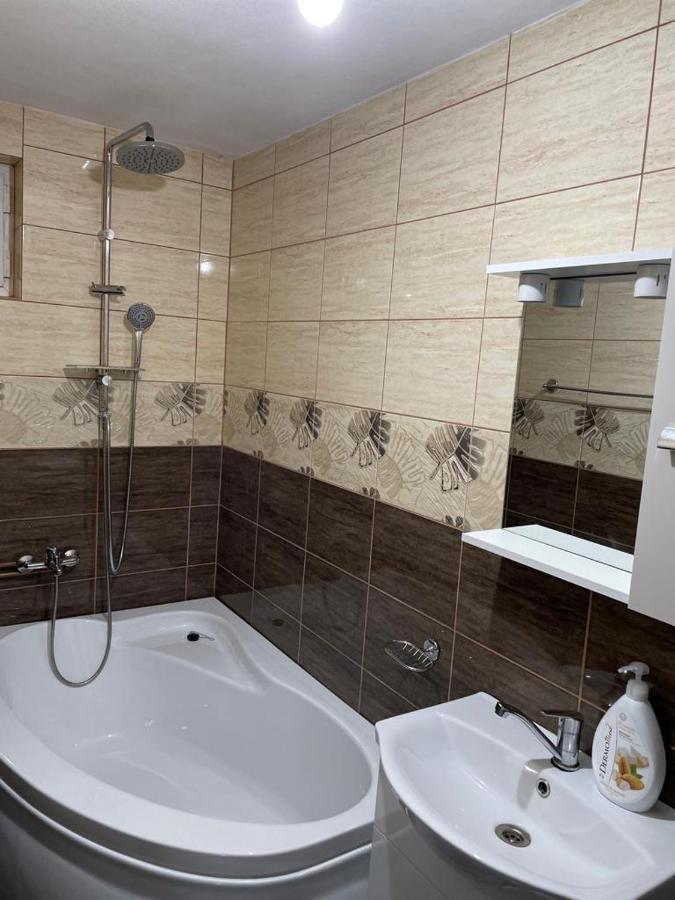 Cabana Trif Arada Dış mekan fotoğraf